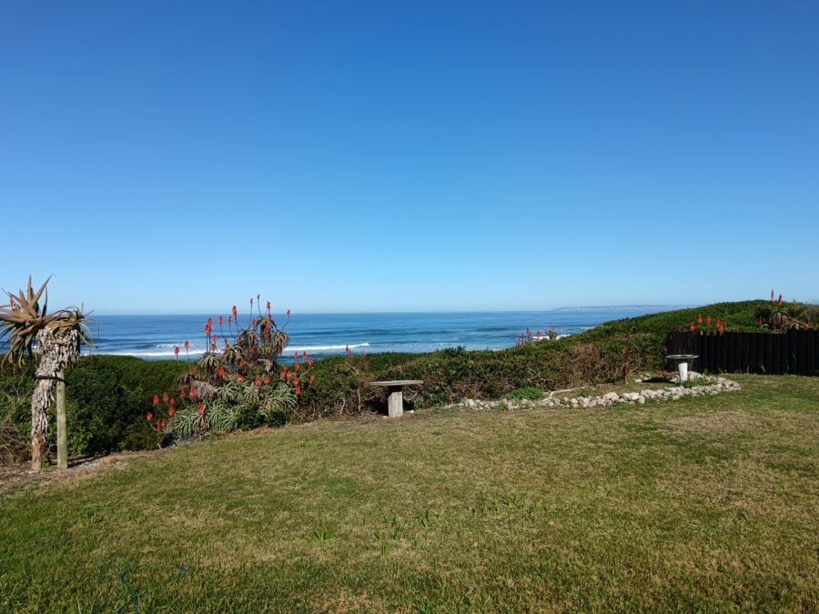 To Let 3 Bedroom Property for Rent in Glentana Western Cape